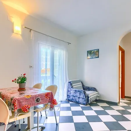 Apartmani Vukicevic Vodice Exterior photo