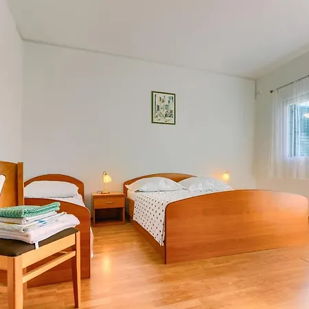 Apartmani Vukicevic Vodice Exterior photo