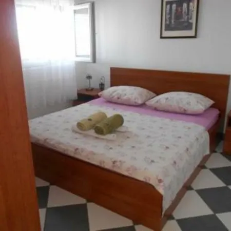 Apartmani Vukicevic Vodice Exterior photo